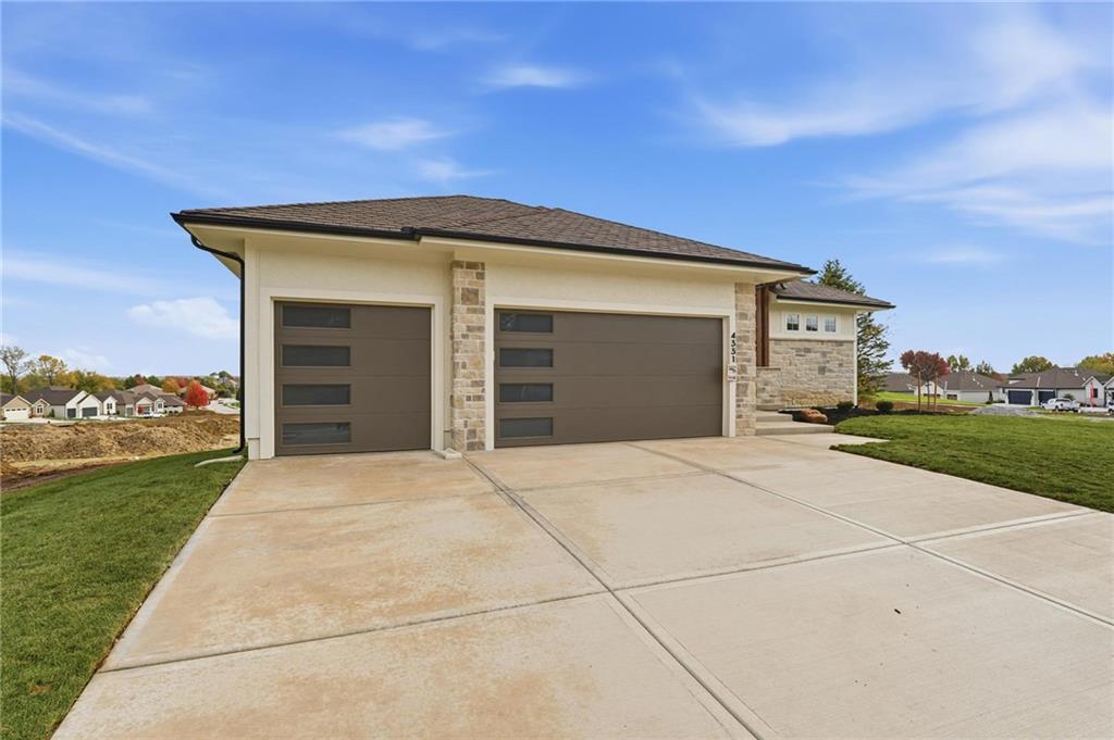 1304 Larkspur Place Property Photo 47