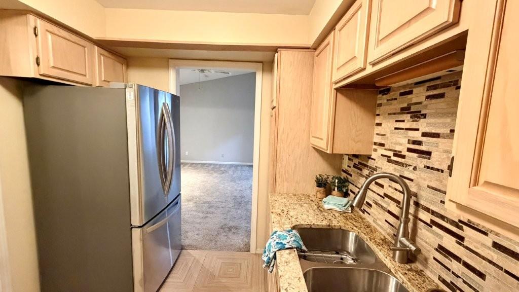 4015 S Crysler Avenue Property Photo 10