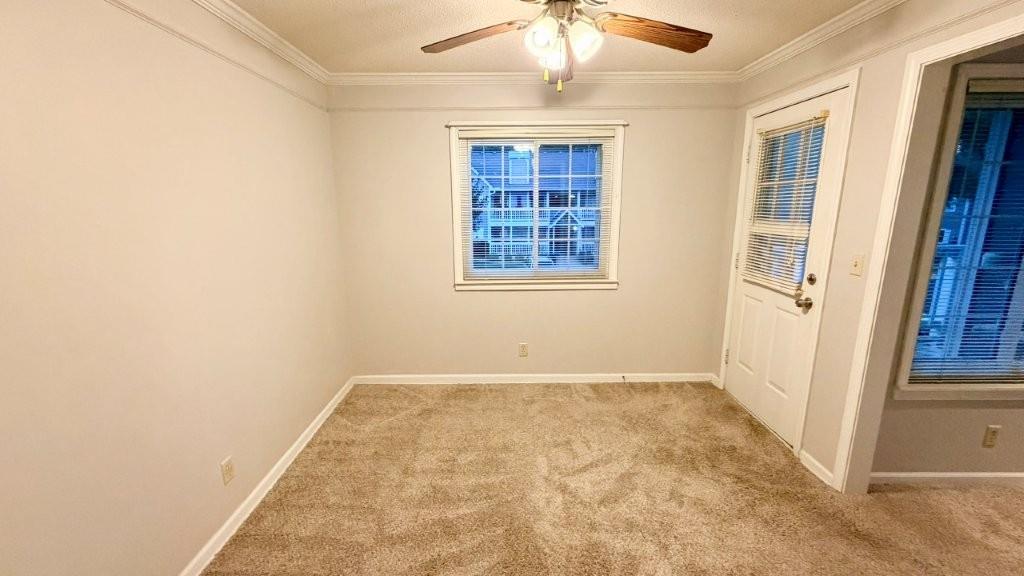 4015 S Crysler Avenue Property Photo 13
