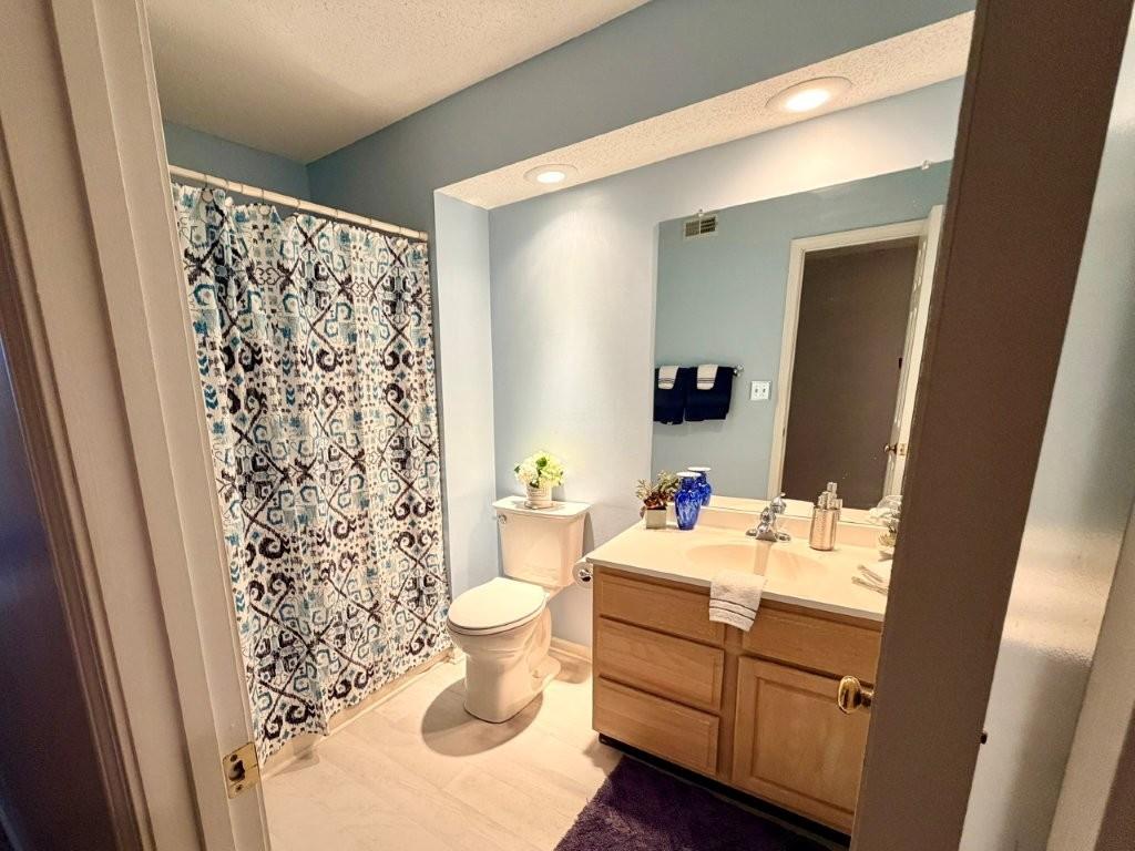 4015 S Crysler Avenue Property Photo 22