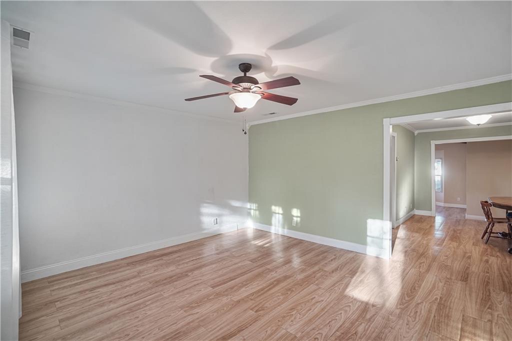 303 S Overlook Drive Property Photo 6