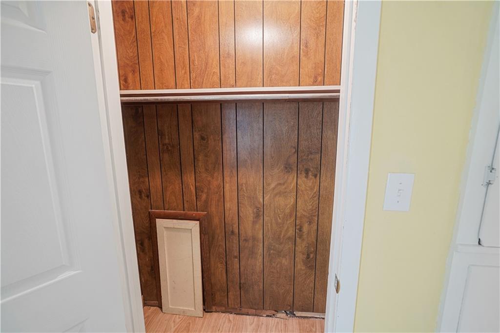 303 S Overlook Drive Property Photo 13