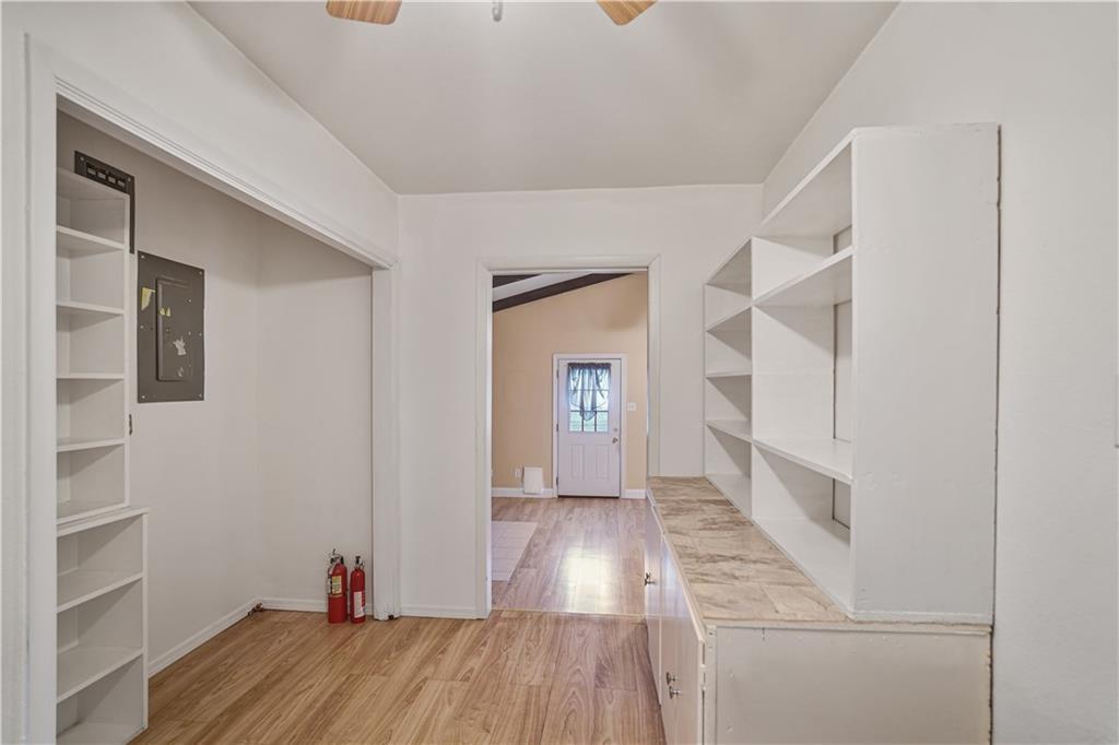 303 S Overlook Drive Property Photo 36