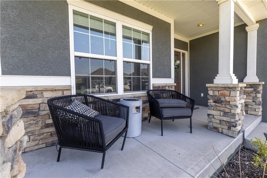 4405 Valley Ridge Drive Property Photo 7