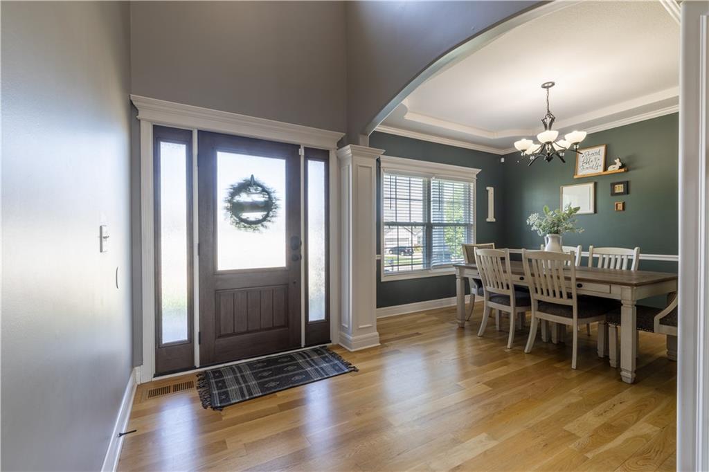 4405 Valley Ridge Drive Property Photo 8