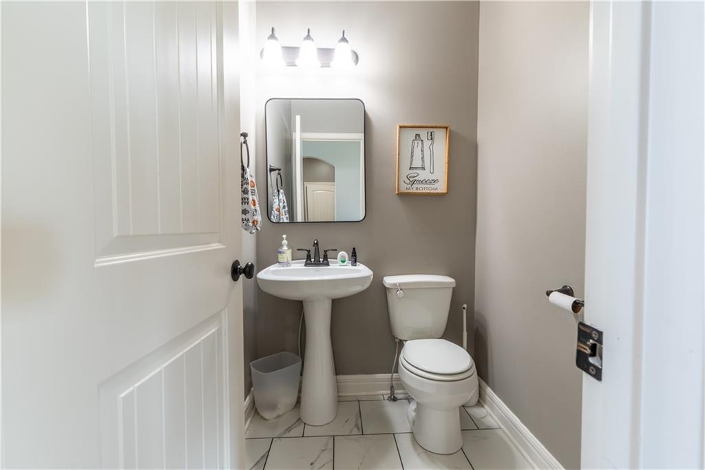 4405 Valley Ridge Drive Property Photo 10