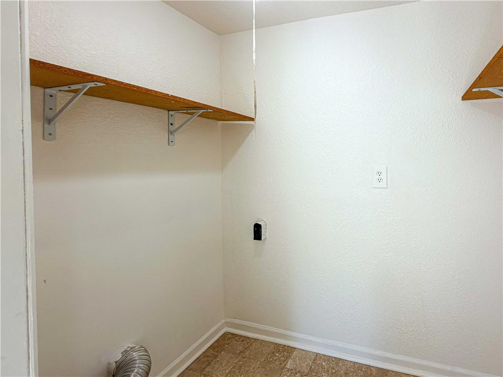 1408 S Harrison Avenue Property Photo 23