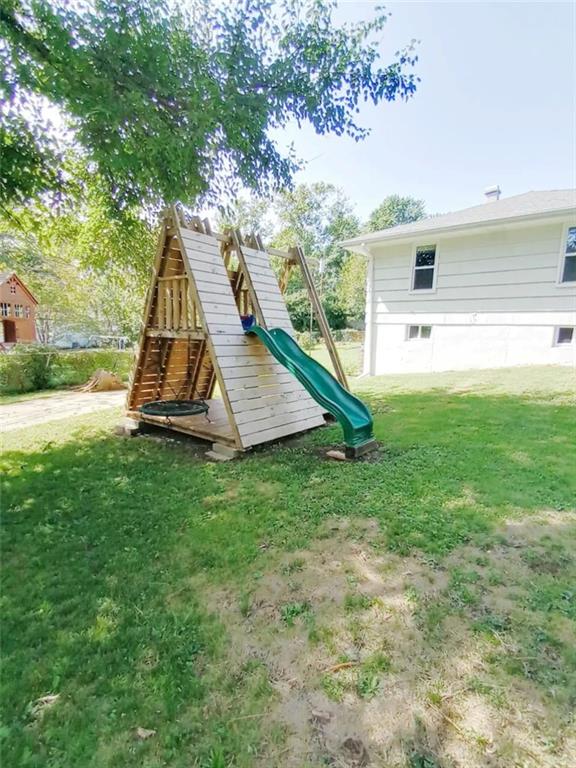 10704 Bales Avenue Property Photo 37