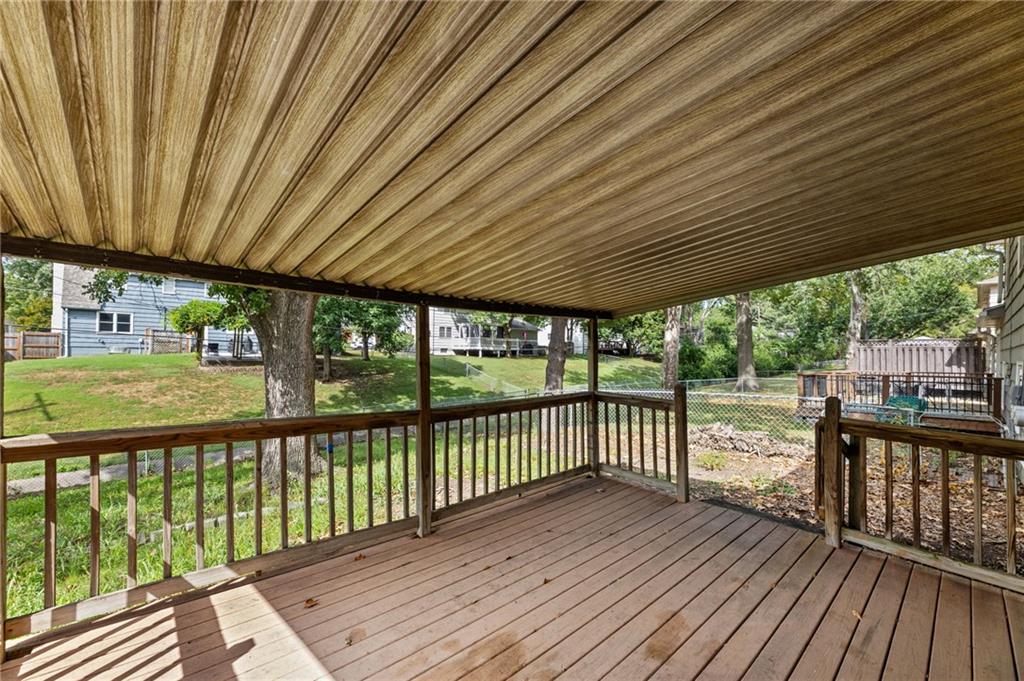 9636 Outlook Drive Property Photo 28