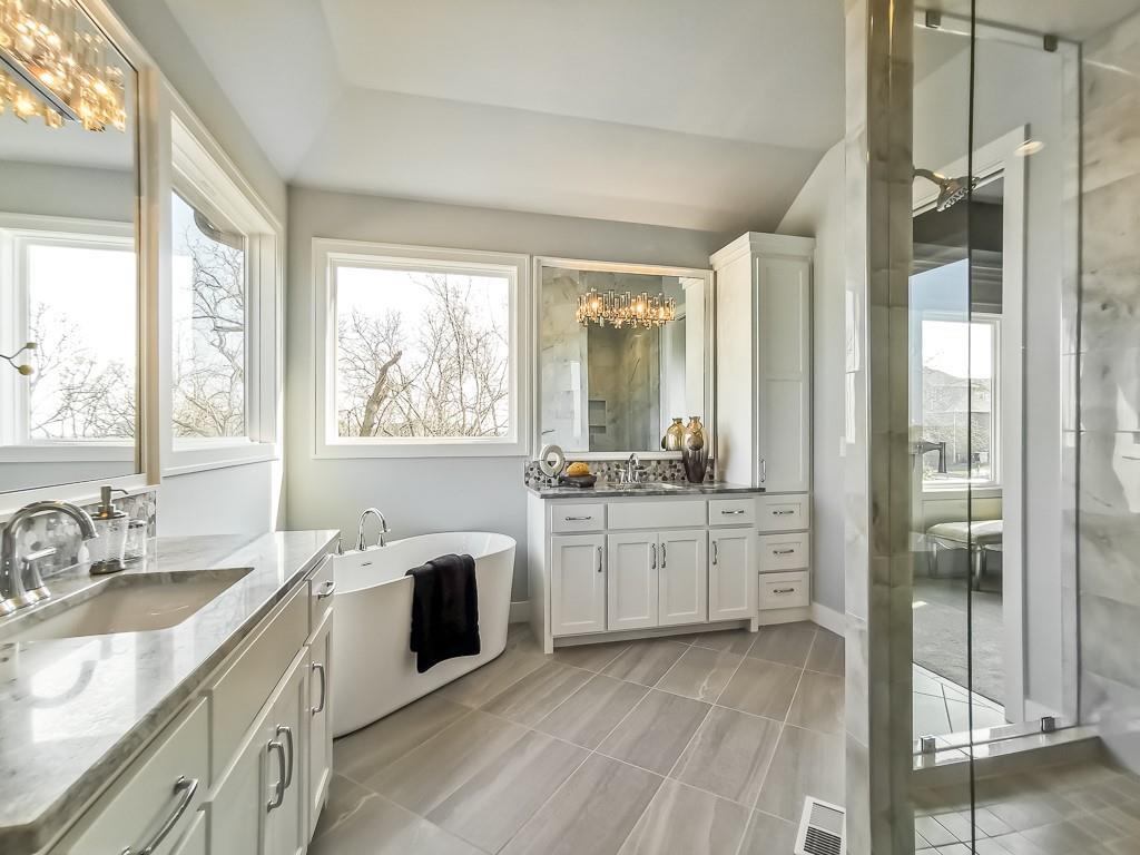 17308 Oakshire Street Property Photo 29
