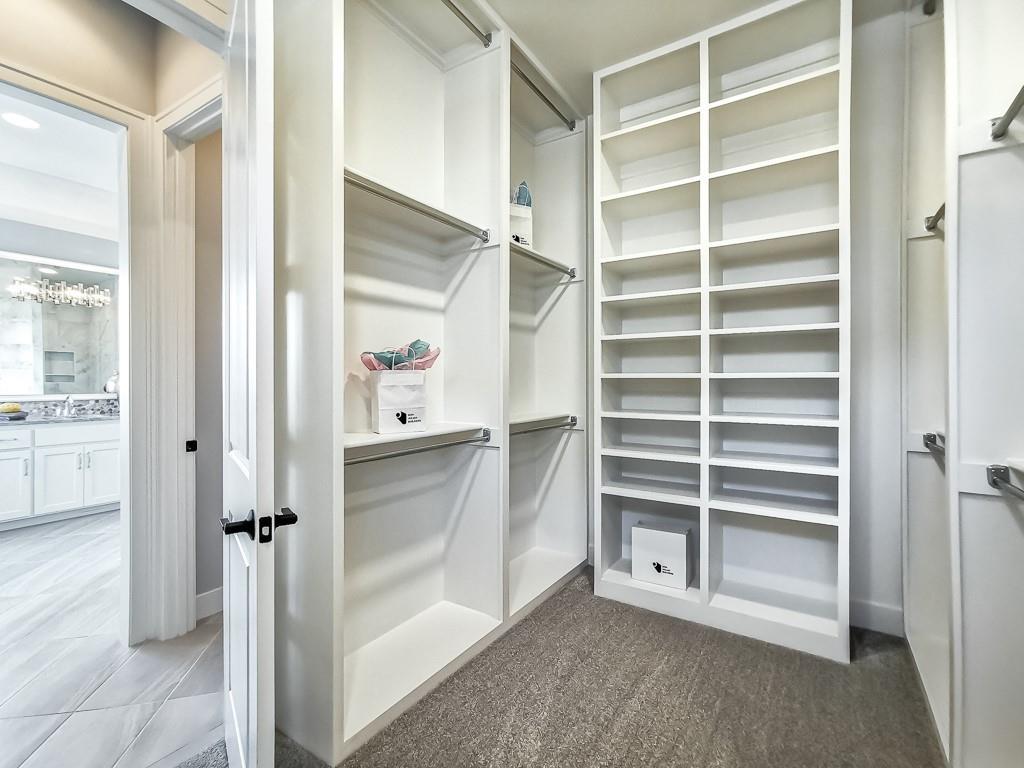 17308 Oakshire Street Property Photo 31