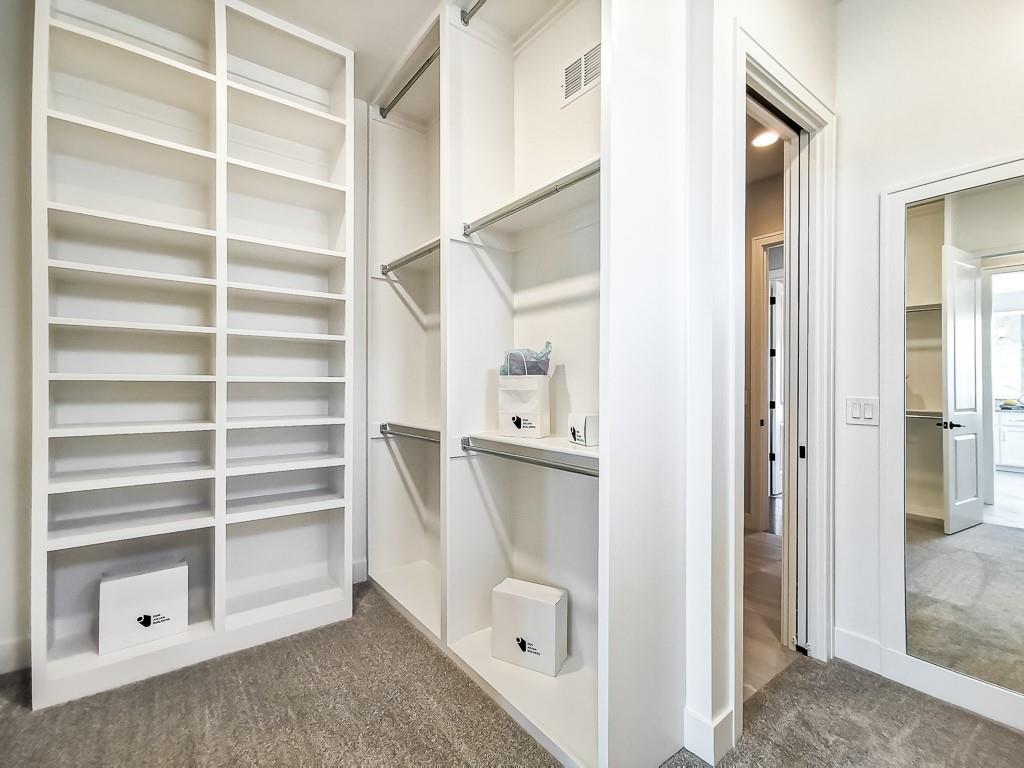 17308 Oakshire Street Property Photo 34