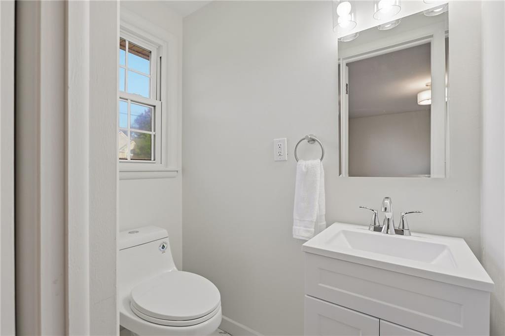 5909 Melrose Lane Property Photo 13