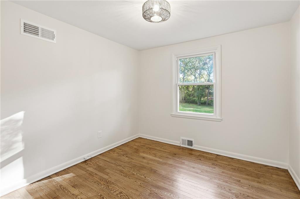 5909 Melrose Lane Property Photo 16