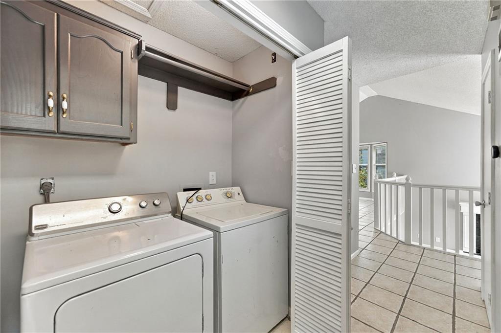 2108 Sw Sterling Drive Property Photo 13