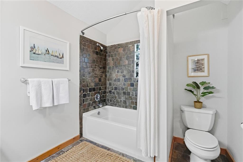 113 L Street Property Photo 30