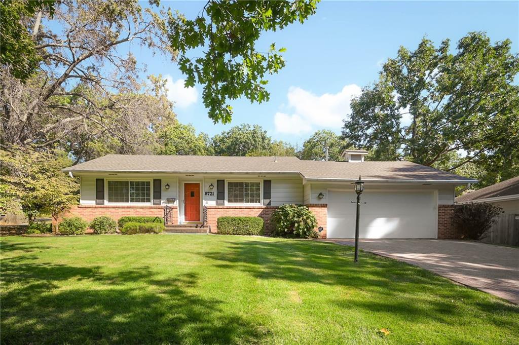 8721 Reeds Road Property Photo 1