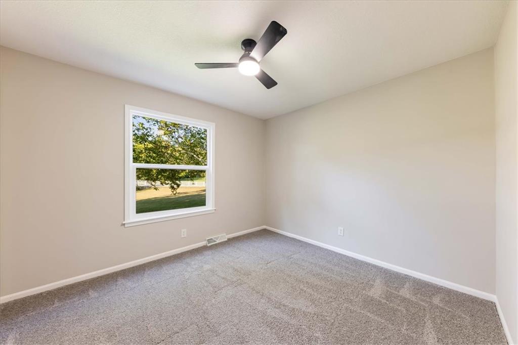 14806 E 200th Street Property Photo 15