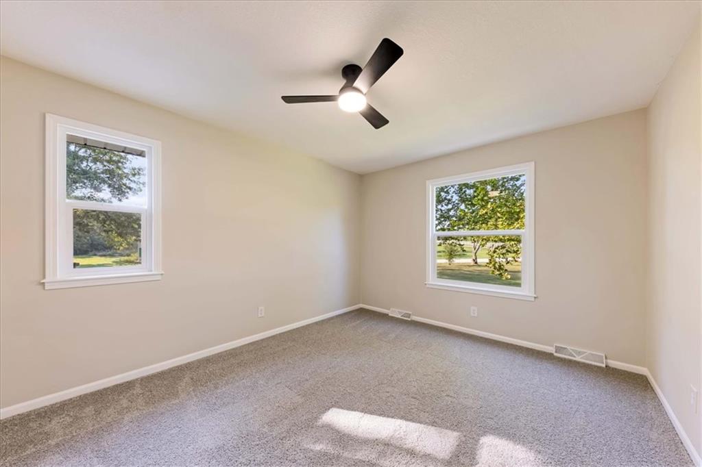14806 E 200th Street Property Photo 18