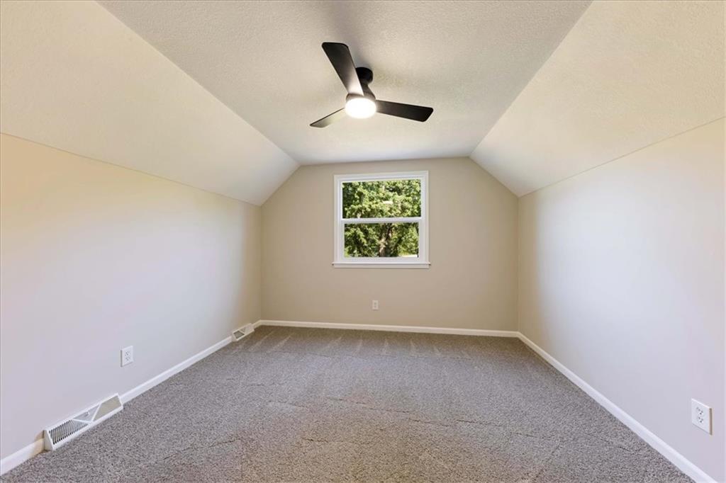 14806 E 200th Street Property Photo 26