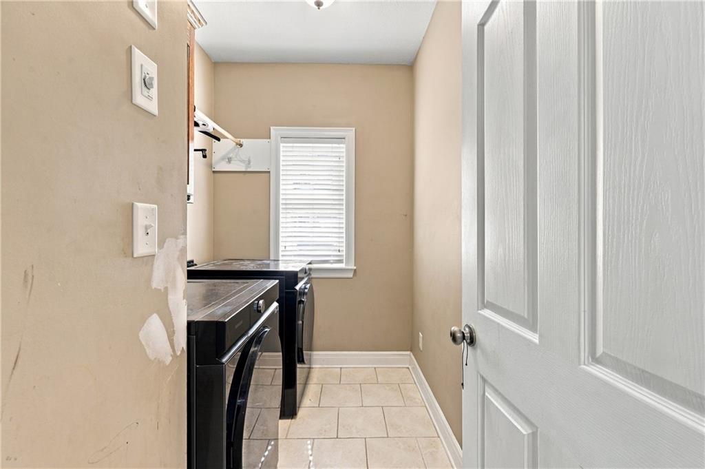 38600 E Parrent Road Property Photo 24