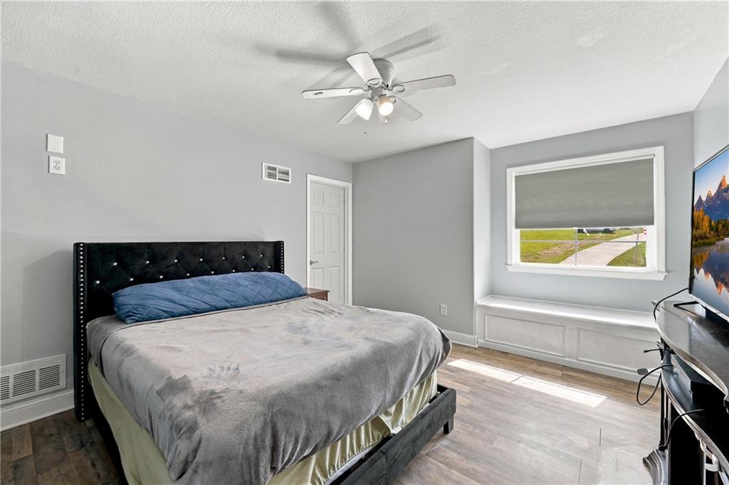 38600 E Parrent Road Property Photo 30