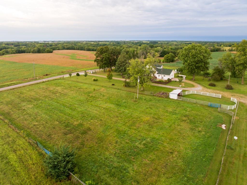 3479 Ne Dixon Road Property Photo 18