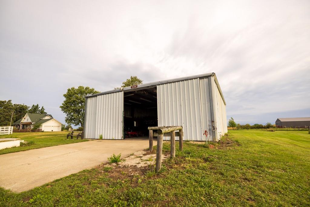 3479 Ne Dixon Road Property Photo 45