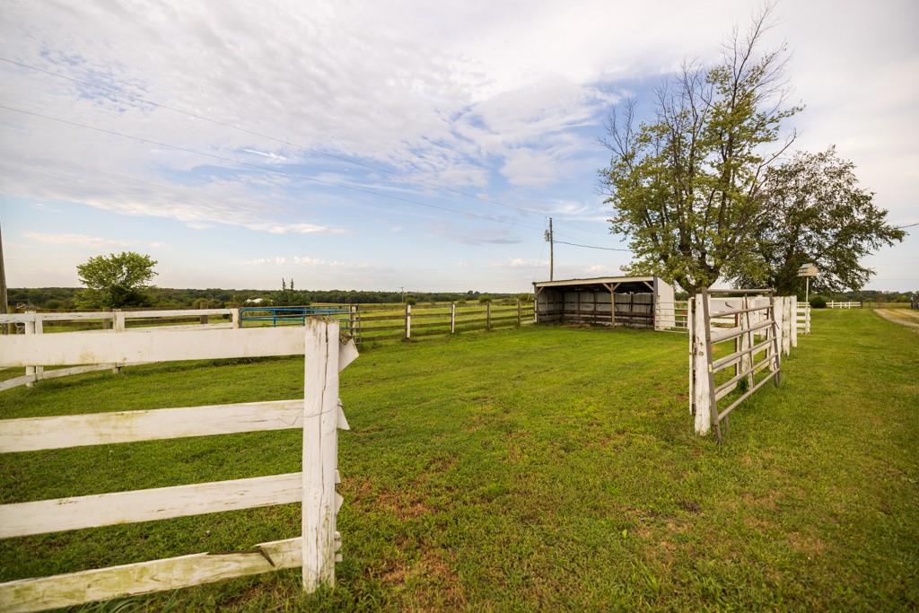 3479 Ne Dixon Road Property Photo 65