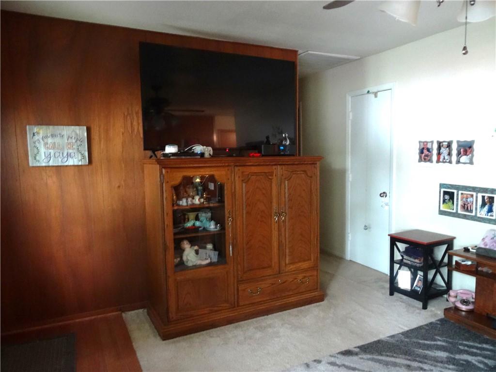 502 E Atkison Avenue Property Photo 8