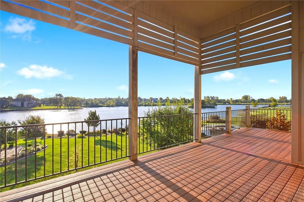 4313 Lakeshore Drive Property Photo 11