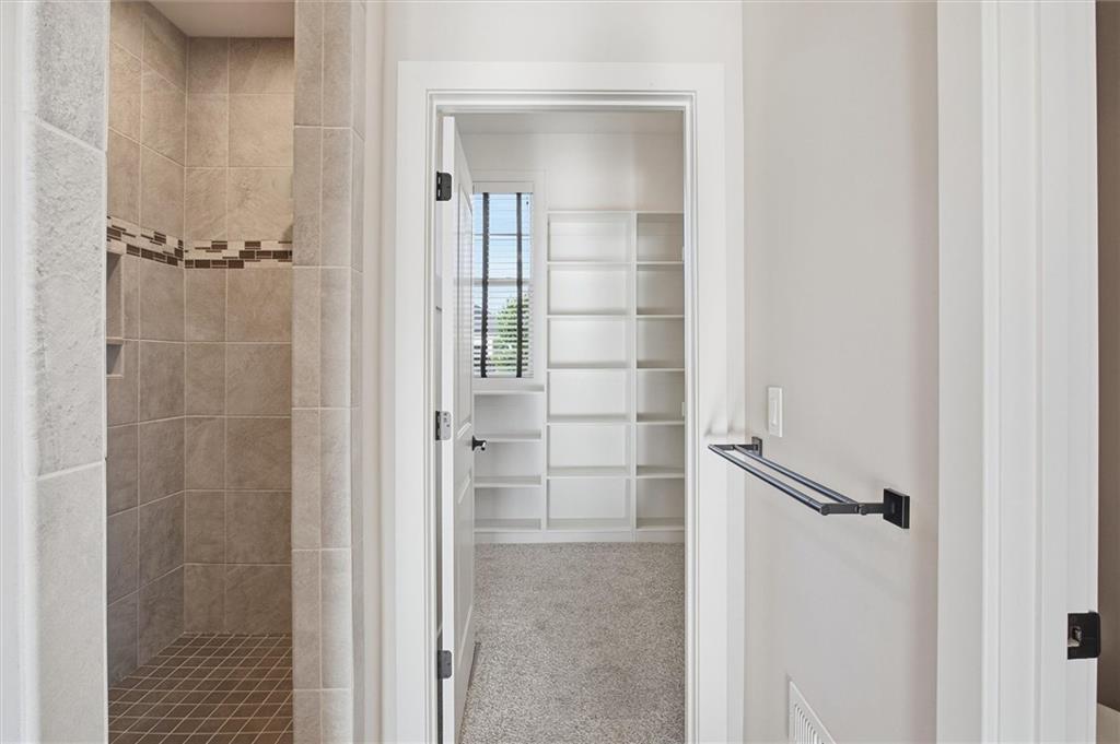 4313 Lakeshore Drive Property Photo 18
