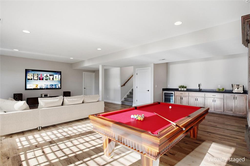 4313 Lakeshore Drive Property Photo 25