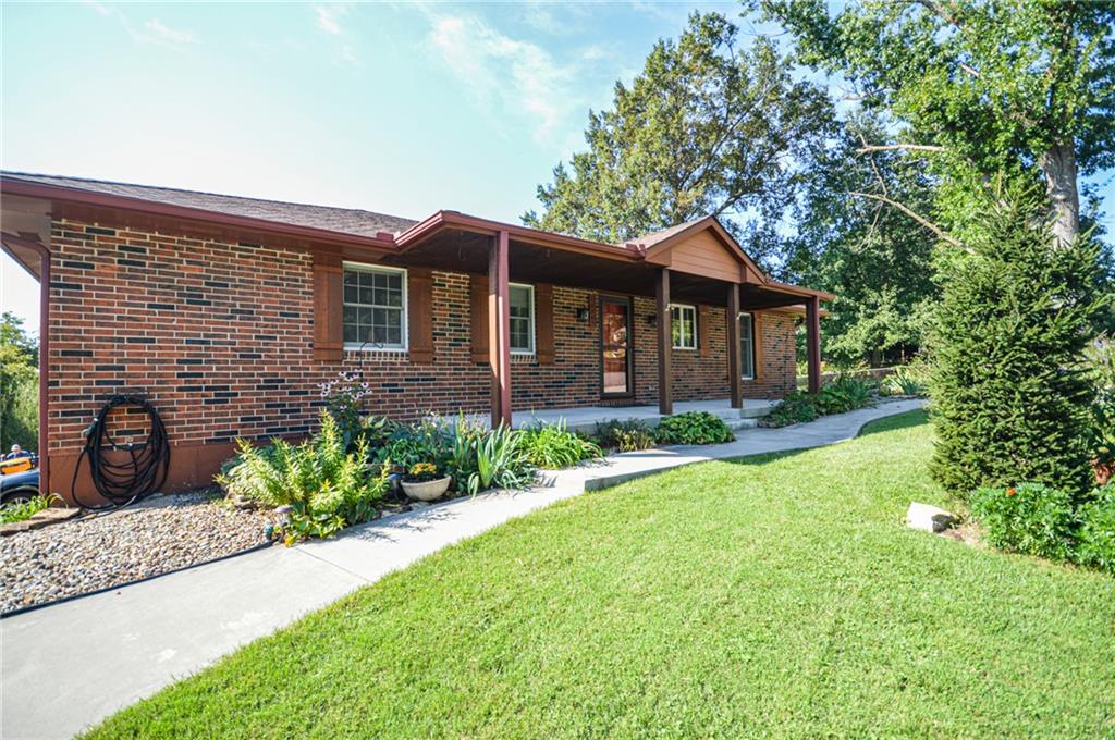 18705 E Independence Avenue Property Photo 1