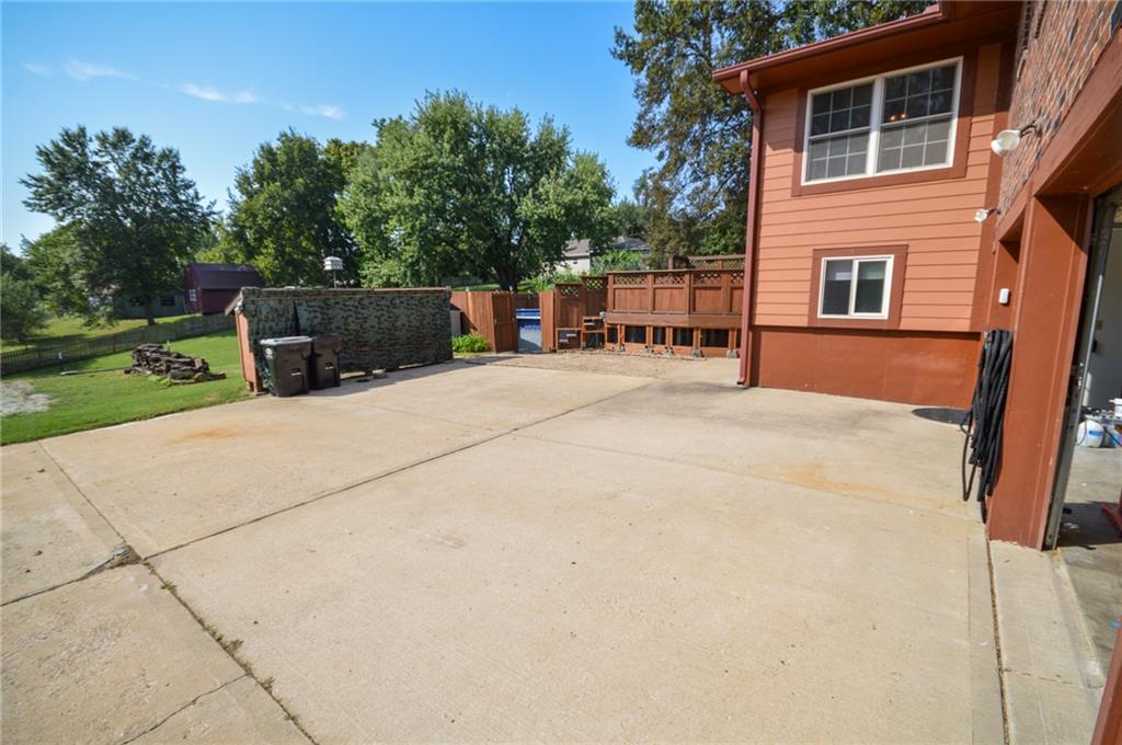 18705 E Independence Avenue Property Photo 9