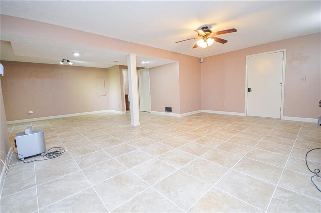 18705 E Independence Avenue Property Photo 44