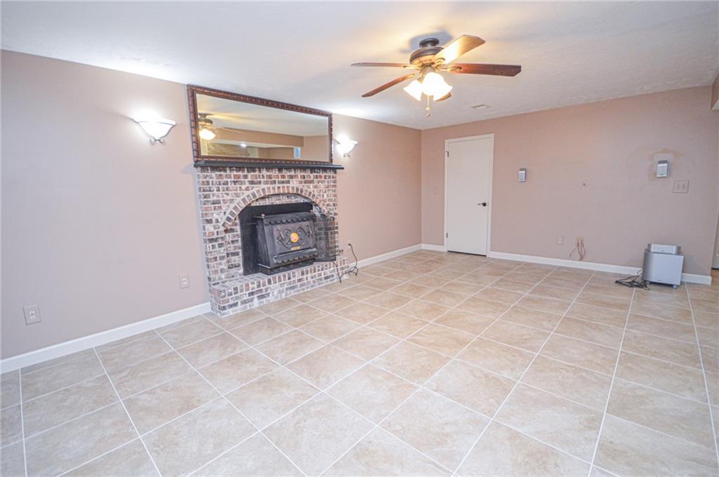 18705 E Independence Avenue Property Photo 48