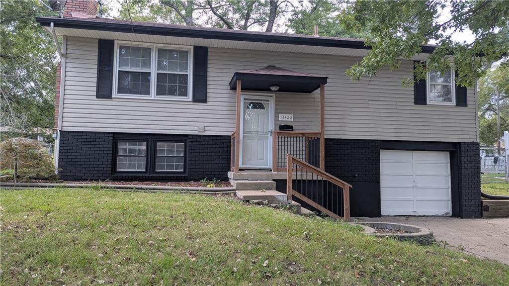13420 Belmeade Avenue Property Photo 1
