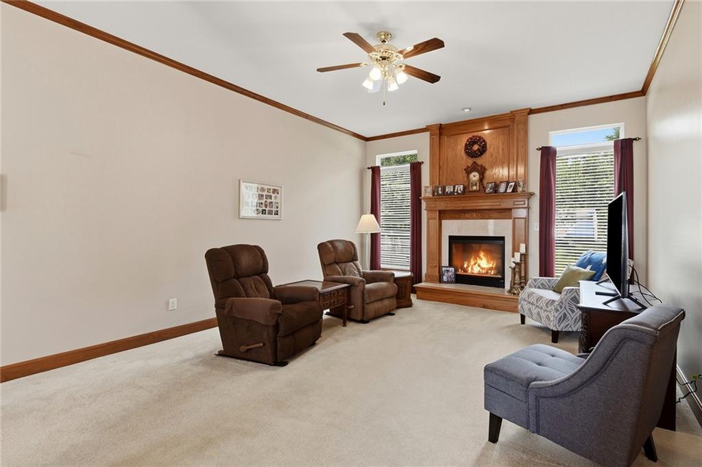1513 Ne Craigievar Drive Property Photo 6