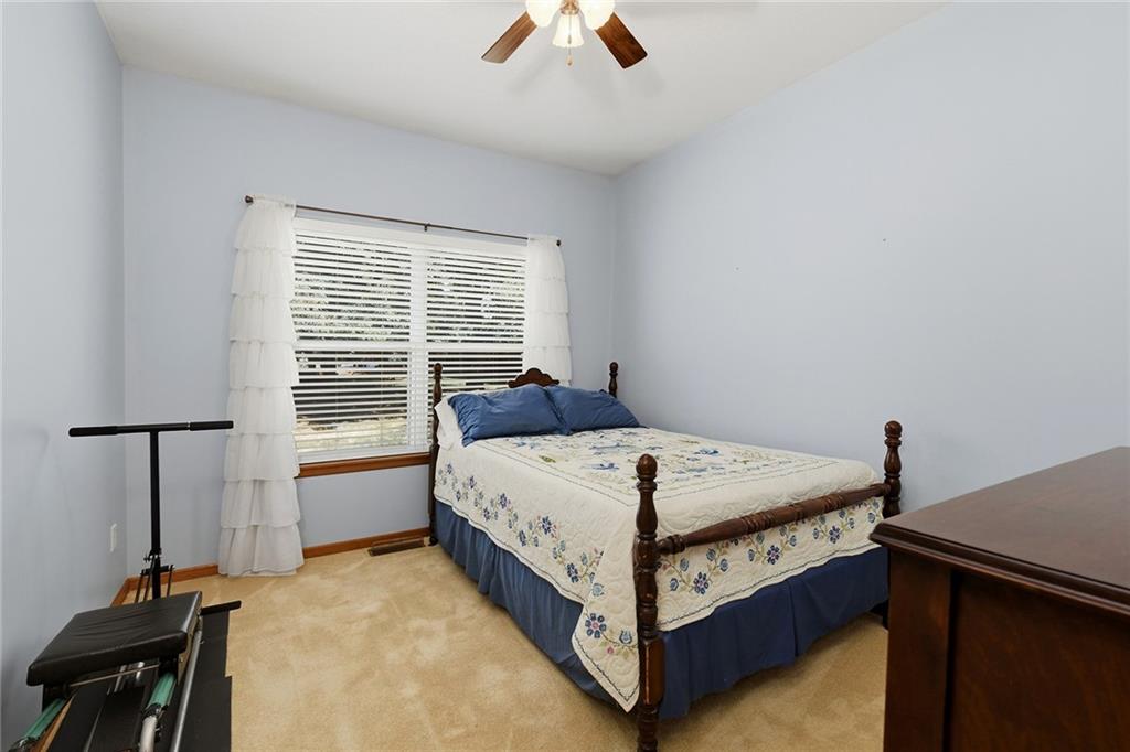 1513 Ne Craigievar Drive Property Photo 26