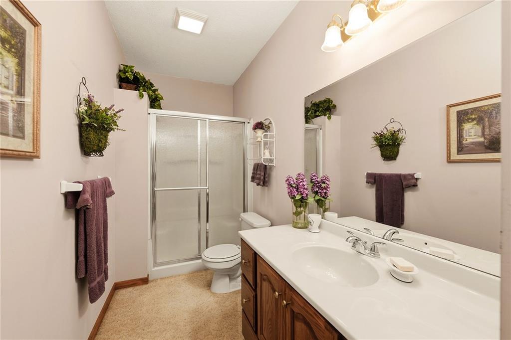 1513 Ne Craigievar Drive Property Photo 35