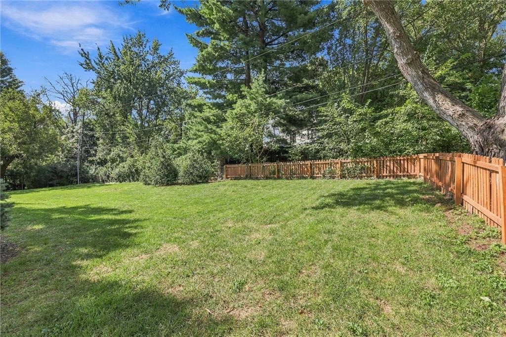 9500 Meadow Lane Property Photo 34