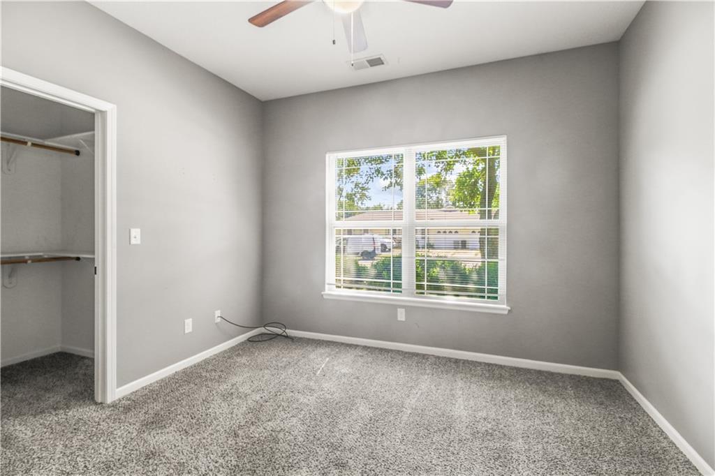 618 Nw Walnut Street Property Photo 22