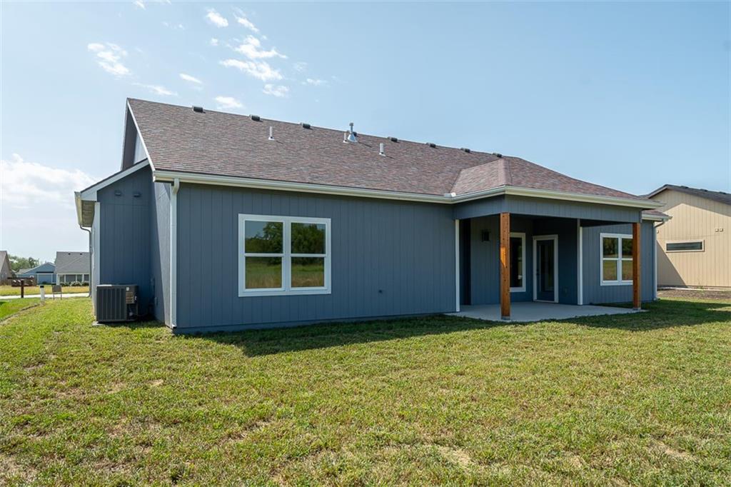 1018 Bluestem Circle Property Photo 45