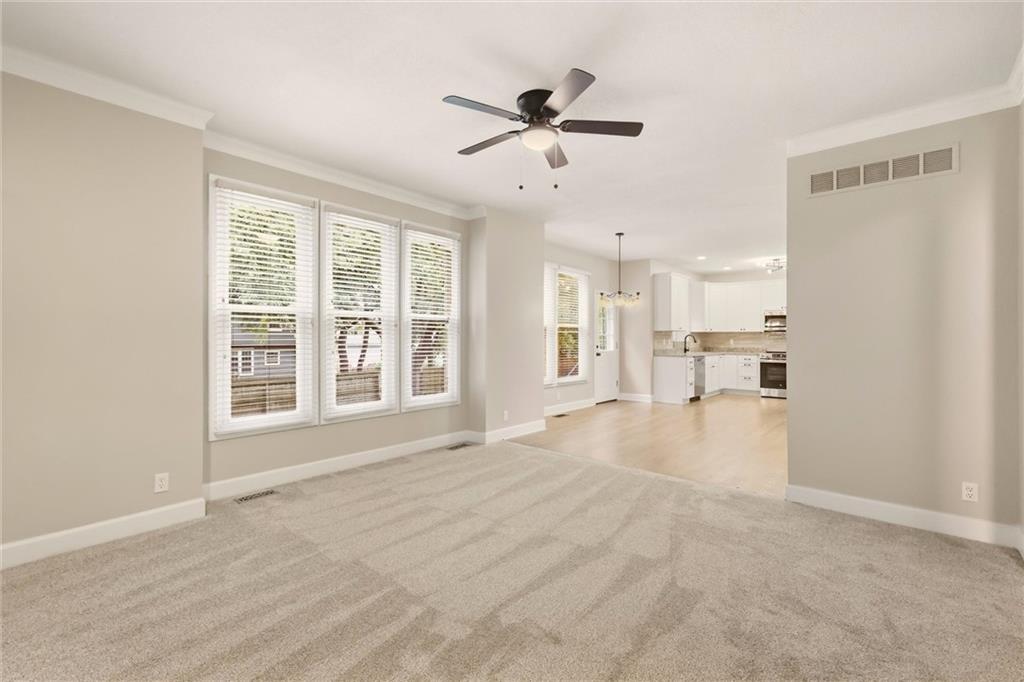 12001 S Rene Street Property Photo 6
