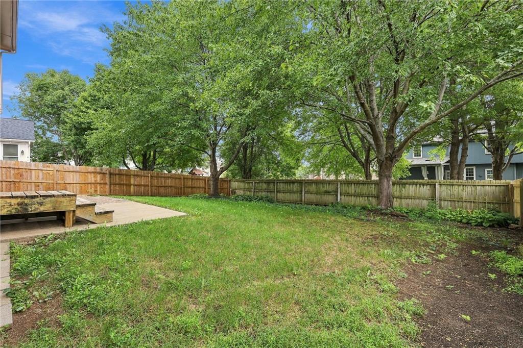 12001 S Rene Street Property Photo 29