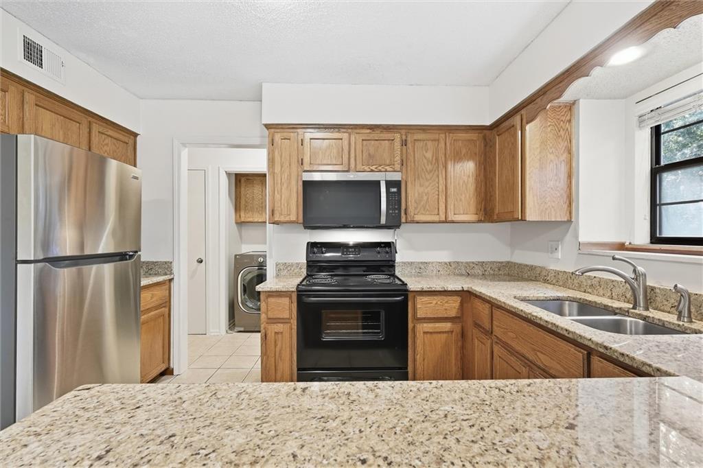 11605 W 113th Street Property Photo 13