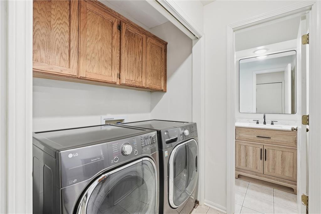 11605 W 113th Street Property Photo 19