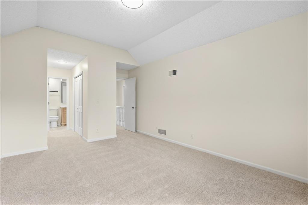 11605 W 113th Street Property Photo 22