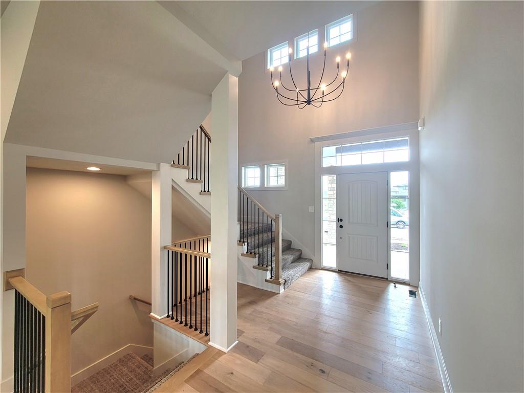 18232 Oakmont Street Property Photo 4
